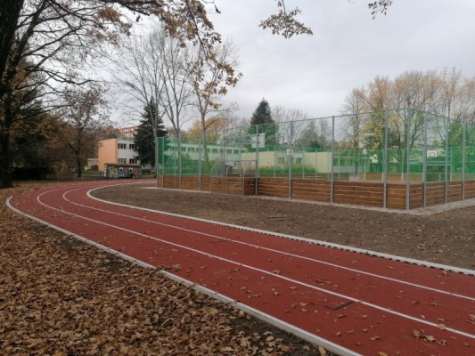 Hřiště ZŠ Družstevní