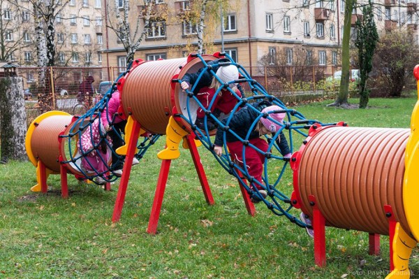 Hry na školní zahradě