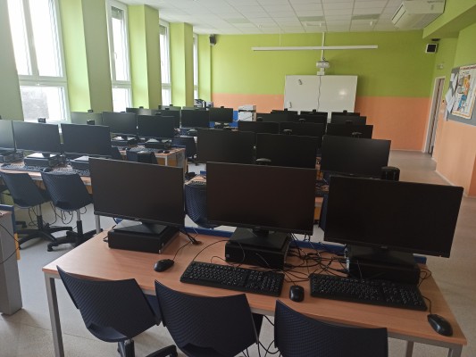 Zmodernizovaná počítačová učebna
