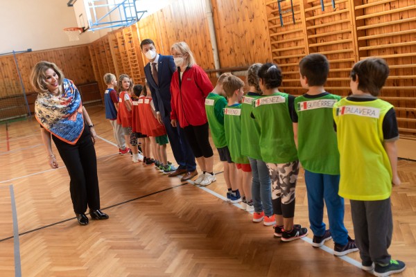 Děti ze ZŠ Erno Košťála si užily den s mexickou velvyslankyní, Foto: Tomáš Kubelka