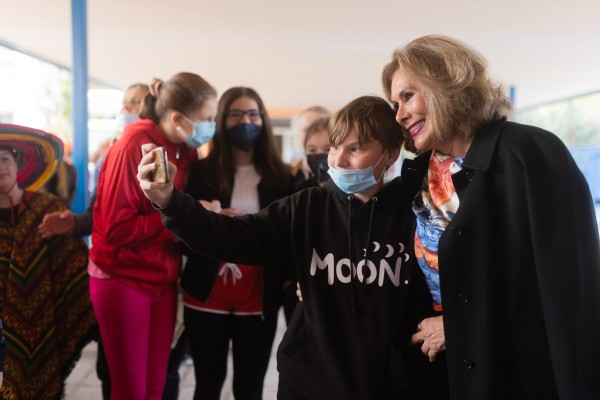 Děti ze ZŠ Erno Košťála si užily den s mexickou velvyslankyní, Foto: Tomáš Kubelka