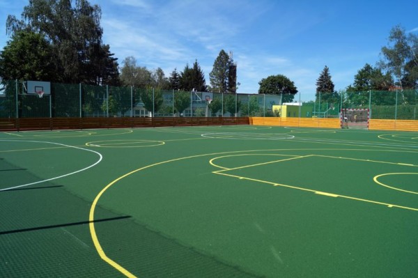 Víceúčelové hřiště